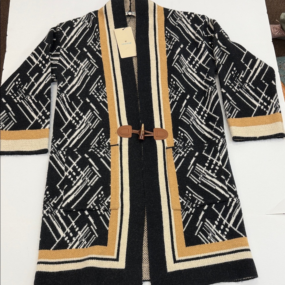 Essitam Chic Black and Tan Geometric Women's Cardigan NWT